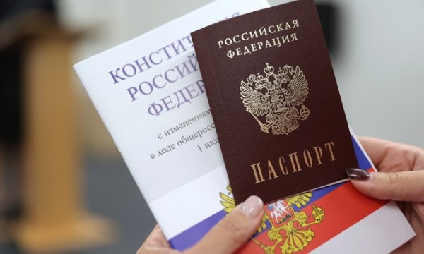 1,5 миллиона жителей новых территорий получили российские паспорта