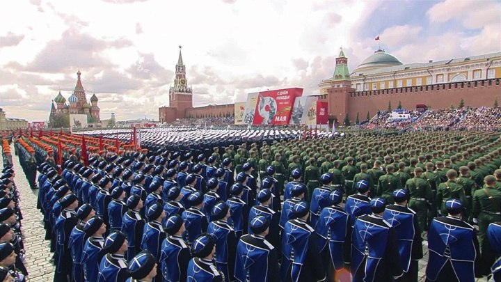 На Красной площади начался главный парад страны