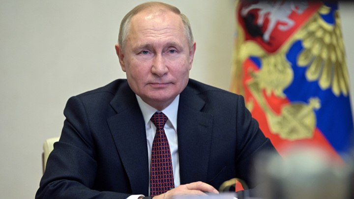 Президент России поздравил нового лидера Южной Осетии