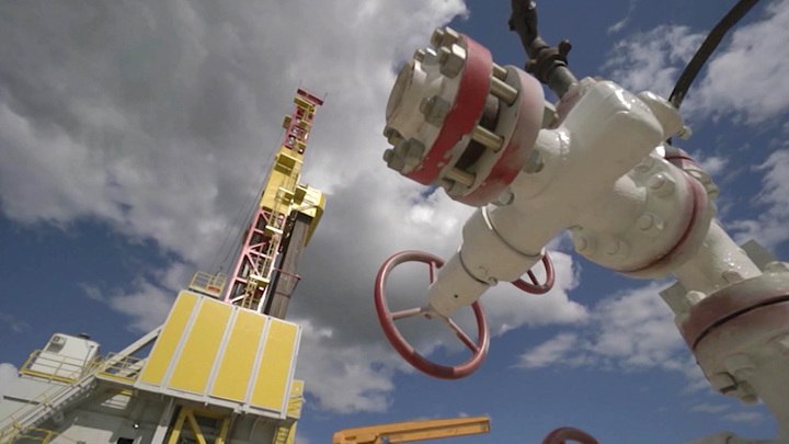 Россия увеличила добычу нефти на 2,2%