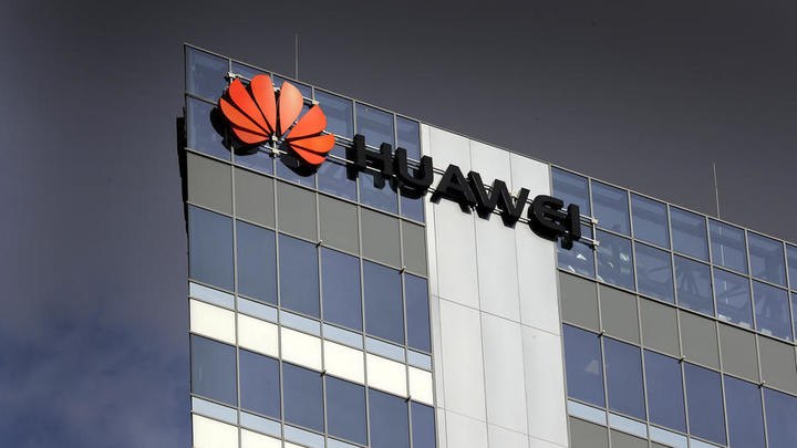 Канада заставит операторов связи отказаться от оборудования Huawei и ZTE