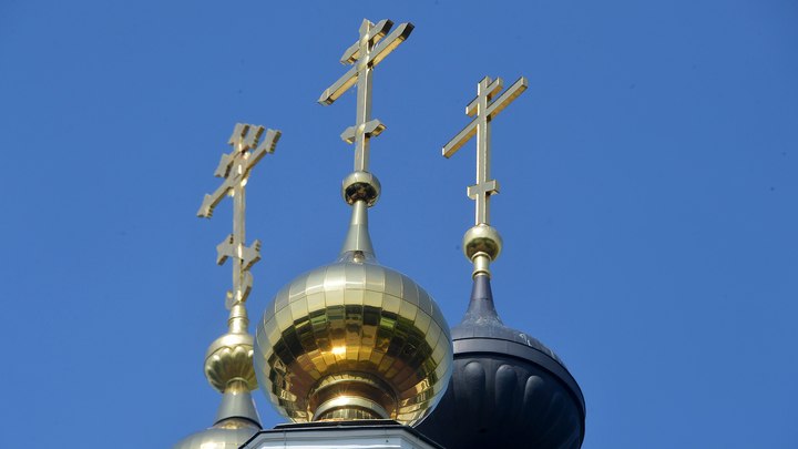 В Софии протестующие заблокировали русскую церковь